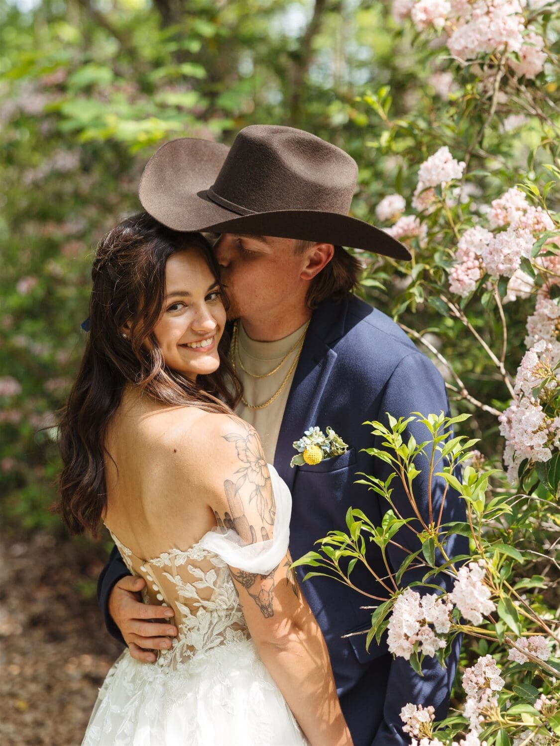 Fall Creek Falls Wedding by Nicole Kiser