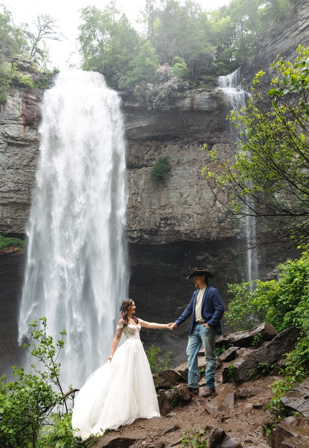 Fall Creek Falls Wedding by Nicole Kiser