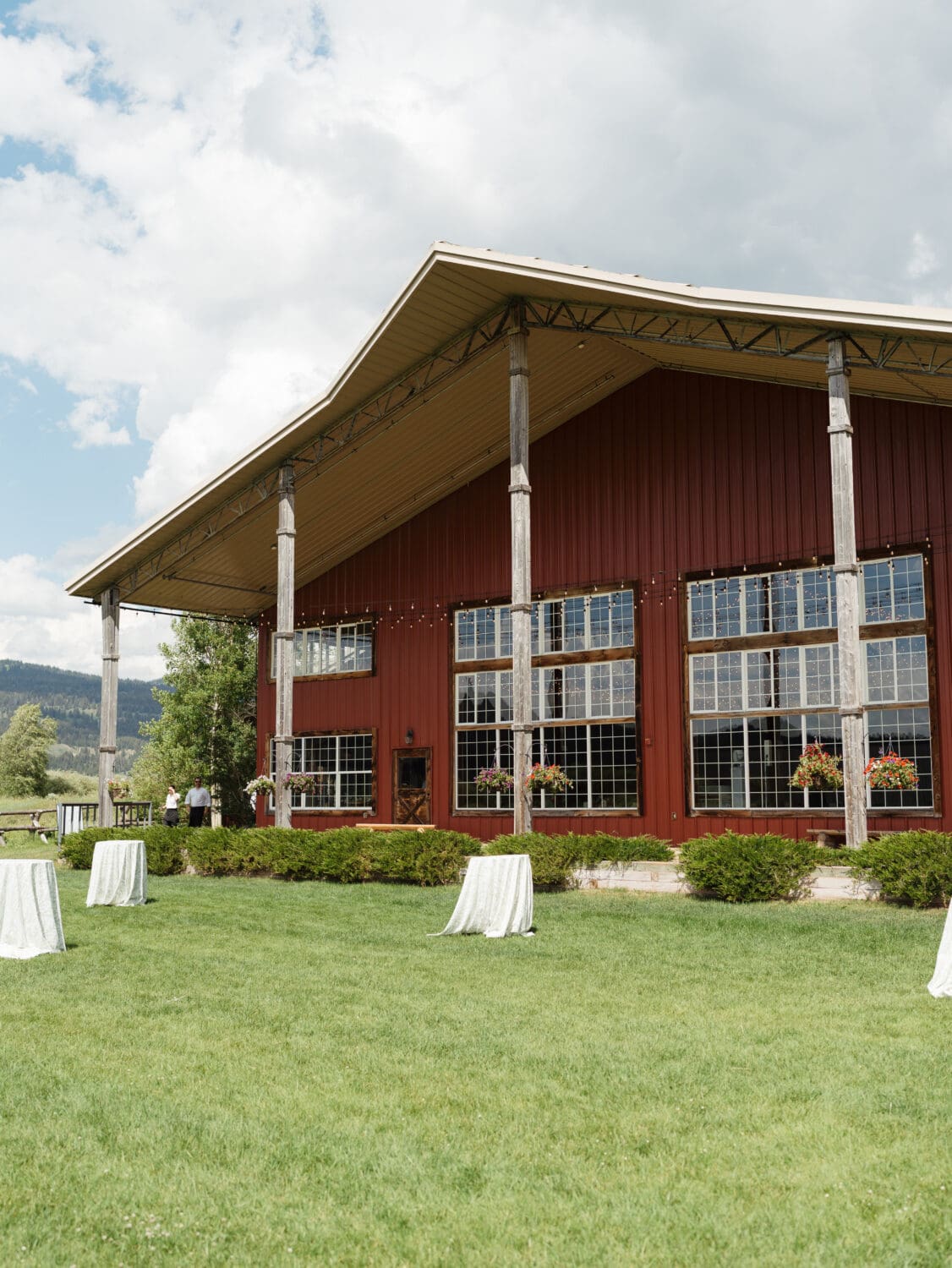 Summer Diamond Cross Ranch Wedding in Jackson Hole, Wyoming
