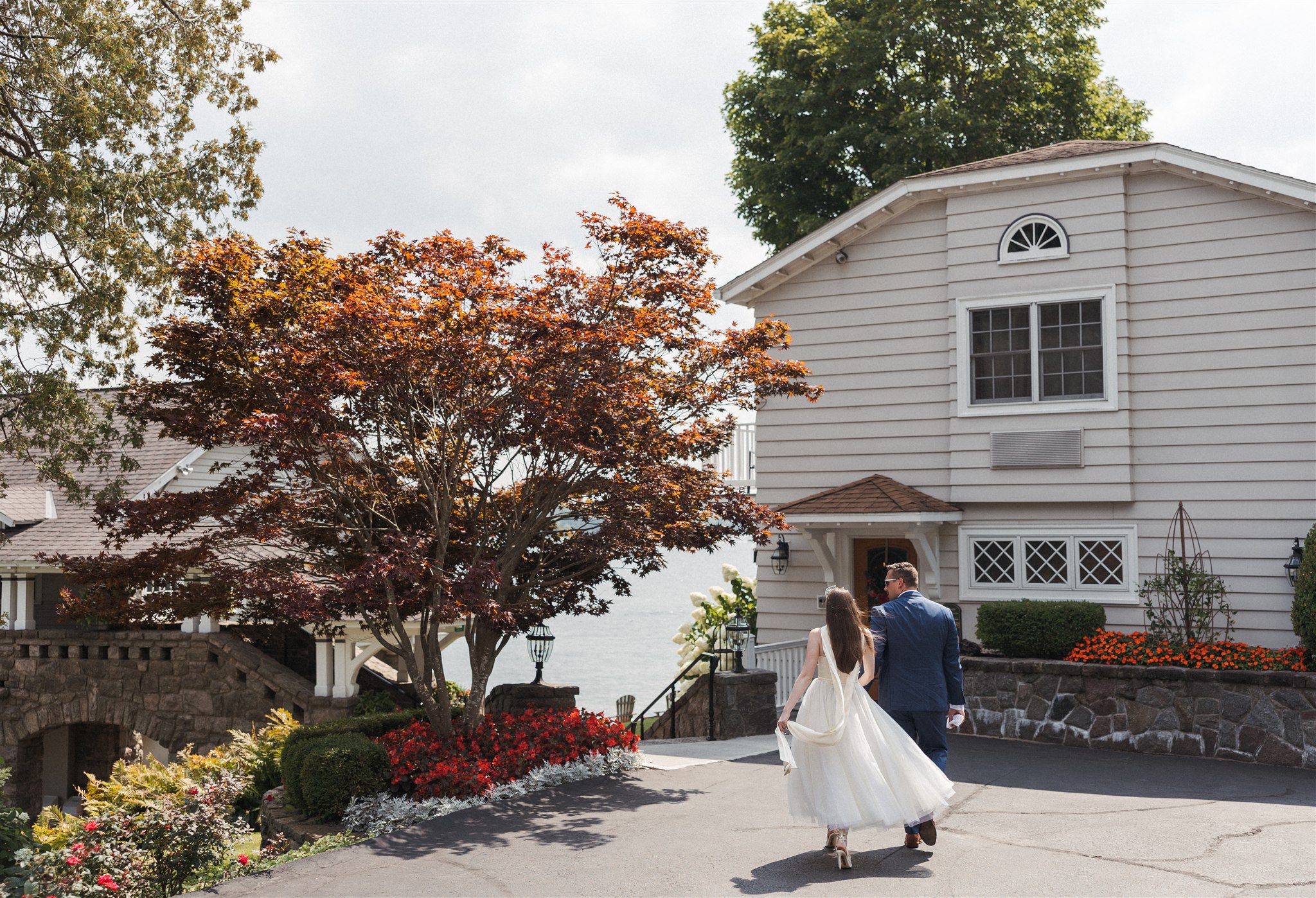 Summer New York Wedding on Lake George by Nicole Kiser Photography