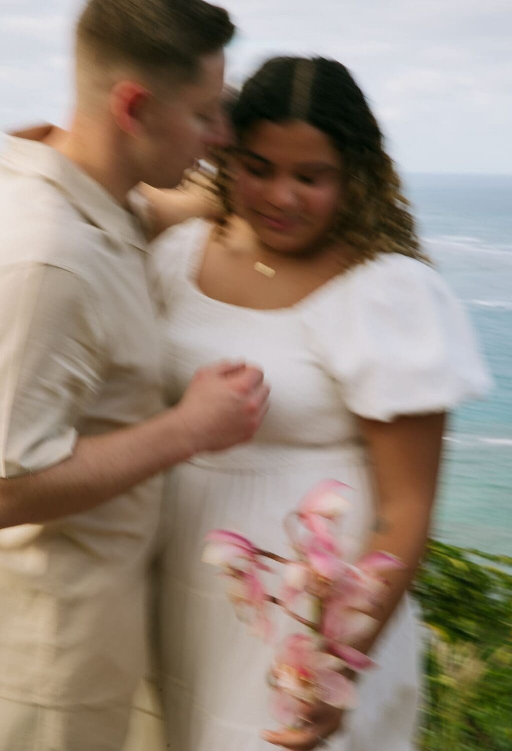 Hawaii Elopement Tips